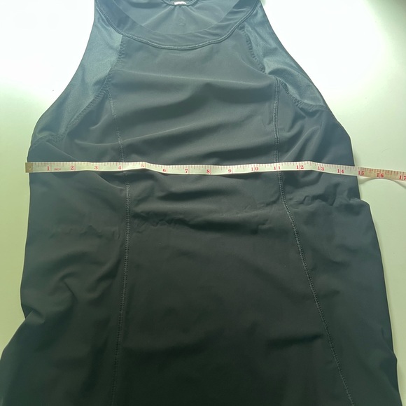lululemon athletica Training Tough Black Tank Top Size 4 - Picture 9 of 10